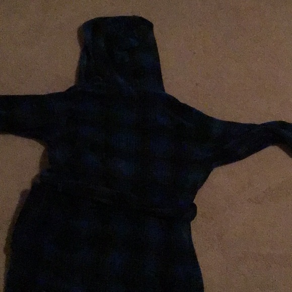 Kelvin Klein night gown - Picture 3 of 3